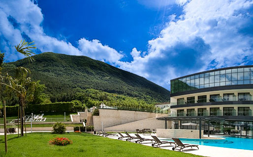 Fonte del Benessere Resort Castelpetroso Hotel